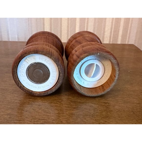 Teak Modern Salt & Pepper Shakers Pede, Designed by Peter Dienes, Holland, 1960s - Picture 4 of 5
